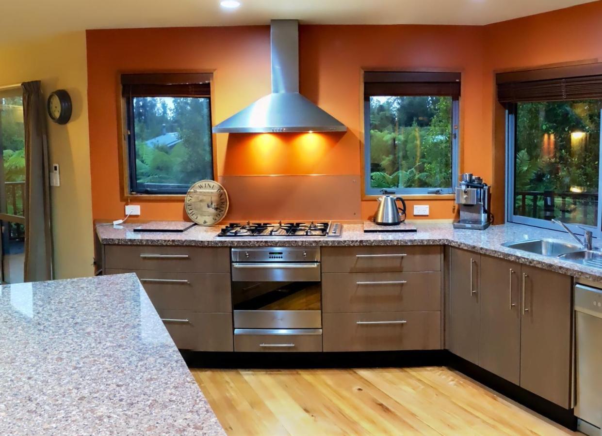 The Ferns Hideaway Villa Франц Джоузеф Екстериор снимка